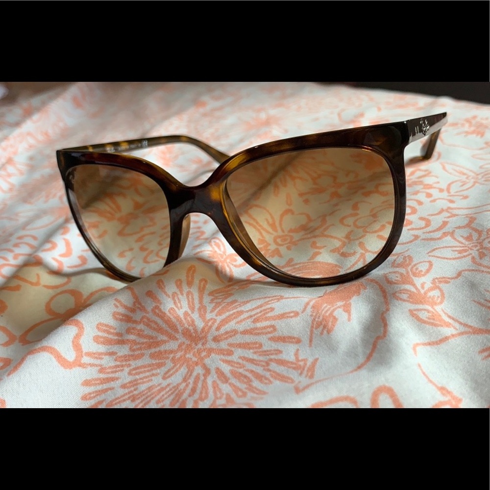 ERIKA RAYBAN GLASSES
